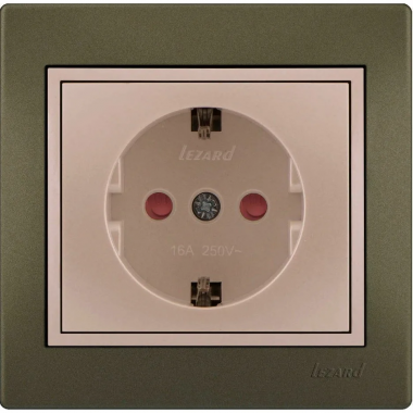 Фотография товара 'Lezard 702-3130-124 DERIY Розетка с защитой от детей керамика св.-коричн. и жемч.-бел. металлик'