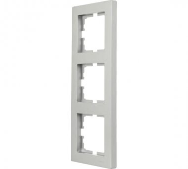 Фотография товара 'Lezard VESNA Рамка 3-ая вертикальная, 742-3500-153'