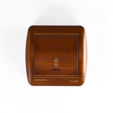 Фотография товара 'Lezard DEMET Выключатель проходной с подсветкой, 711-0500-114'