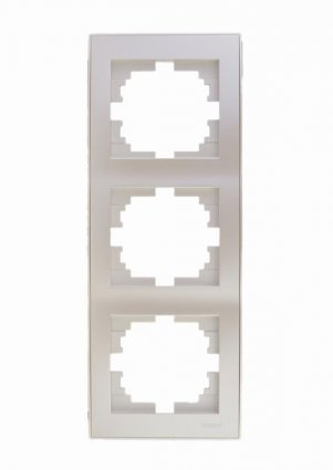 Фотография товара 'Lezard RAIN Рамка 3-ая вертикальная, 703-3030-153'