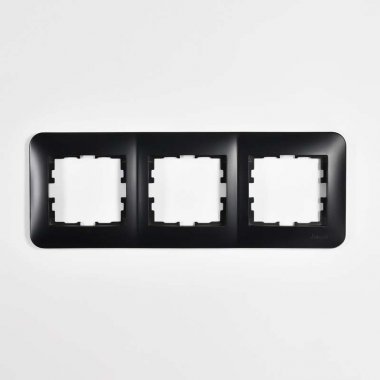 Фотография товара 'Lezard KARINA LIFE Рамка 3-ая горизонтальная, 708-4200-148'