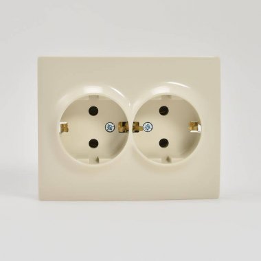 Фотография товара 'Lezard KARINA Розетка двойная сзаземлением ПБТ, 707-0300-127B'