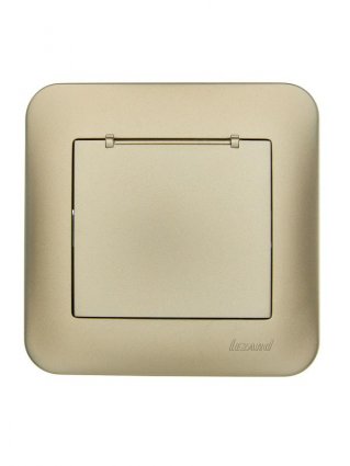 Фотография товара 'Lezard 7081-3636-123B ASTI Розетка с/з с крышкой ПБТ'
