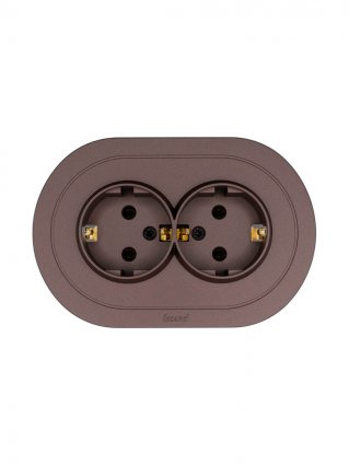 Фотография товара 'Lezard 744-7300-127B OSEN Розетка двойная с/з ПБТ шоколад круглая'