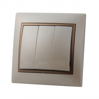 Фотография товара 'Lezard 701-3031-109 MIRA Выключатель 3-ой Жемчужно-белый металлик/Светло-коричневый металлик'