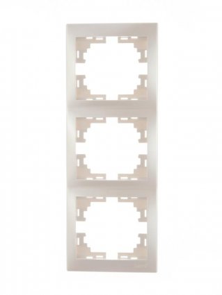 Фотография товара 'Lezard MIRA Рамка 3-ая вертикальная, 701-3000-153'