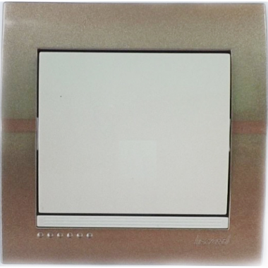 Фотография товара 'Lezard 702-3130-103 DERIY Кнопка звонка светло-коричневая и жемчужно-белая металлик'