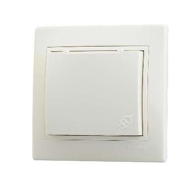 Фотография товара 'Lezard MIRA Розетка с заземлением с крышкой керамика, 701-0303-123'