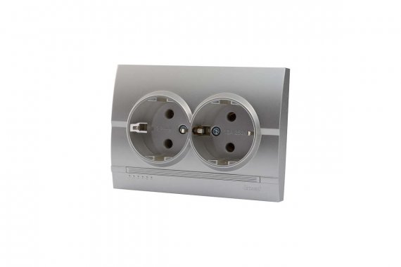 Фотография товара 'Lezard 702-2828-127 DERIY Розетка двойная с/з керамика серебристый металлик'