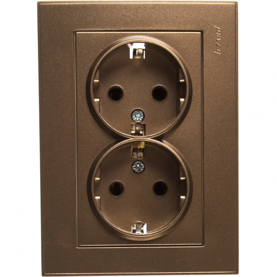 Фотография товара 'Lezard 704-7300-127BQC ZIMA Розетка 2-ая с/з ПБТ'