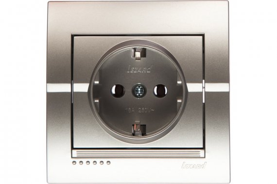 Фотография товара 'Lezard 702-2828-122 DERIY Розетка с/з керамика серебристый металлик'