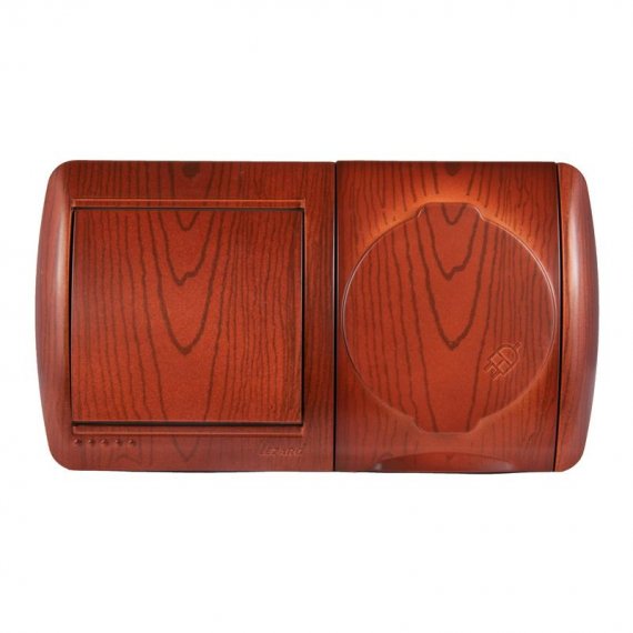 Фотография товара 'Lezard NATA Выключатель и розетка с заземлением, с крышкой, 710-0600-170'