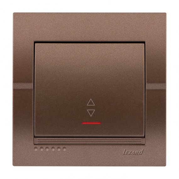 Фотография товара 'Lezard 702-3131-114 DERIY Выключатель проходной с подсветкой св.-коричневый металлик'