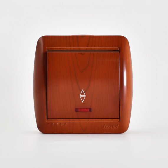 Фотография товара 'Lezard NATA Выключатель проходной с подсветкой, 710-0600-114'