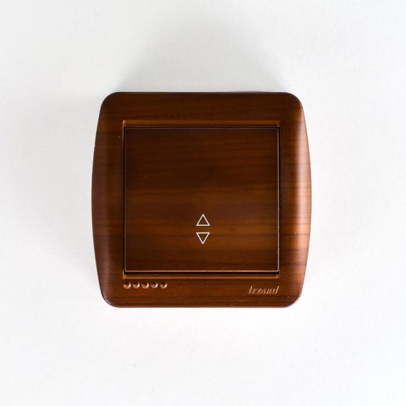 Фотография товара 'Lezard DEMET Выключатель проходной, 711-0500-105'