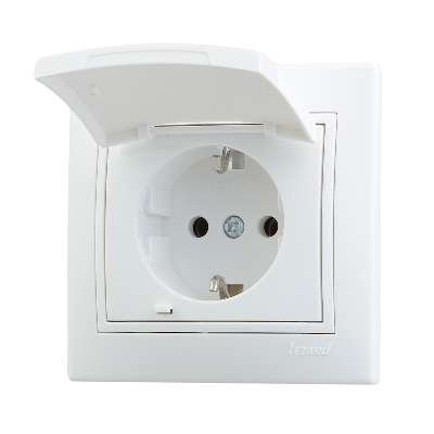 Фотография товара 'Lezard MIRA Розетка с заземлением с крышкой керамика, 701-0202-123'