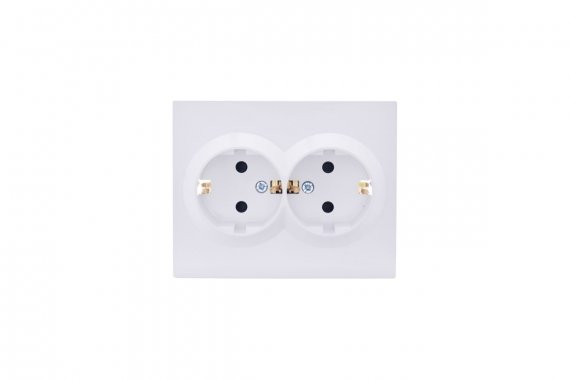 Фотография товара 'Lezard 742-0200-178B VESNA Розетка двойная с защитой от детей ПБТ'