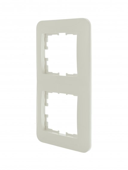 Фотография товара 'Lezard 7081-0300-152 ASTI Рамка 2-ая вертикальная б/вст'