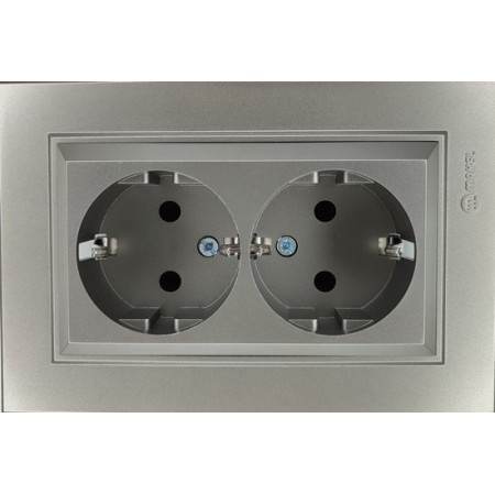 Фотография товара 'Lezard 704-7400-127BQC ZIMA Розетка 2-ая с/з ПБТ'