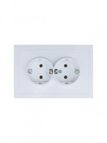 Фотография товара 'Lezard 704-0200-127BQC ZIMA Розетка 2-ая с/з ПБТ'