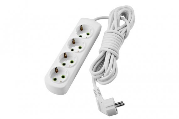Фотография товара 'Lezard LETITIA Удлинитель с заземлением 4 входа 3 метра, 721-0403-401'