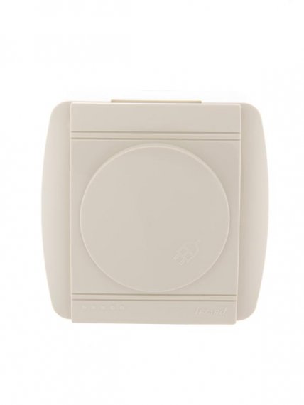 Фотография товара 'Lezard DEMET Розетка с заземлением с крышкой, 711-0300-123'