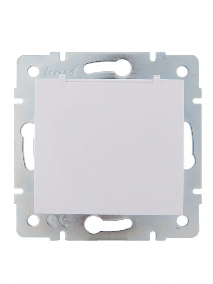 Фотография товара 'Lezard 708-0200-123 KARINA LIFE Розетка с/з с крышкой керамика'